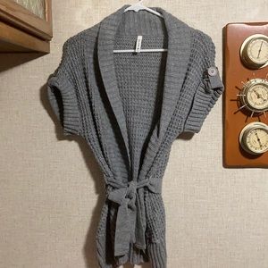 Trendy & Cute Cardigan Style,&comes with FREE Top!